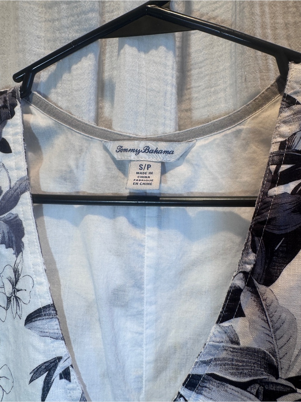 Tommy Bahama dress - Picture 3 of 5